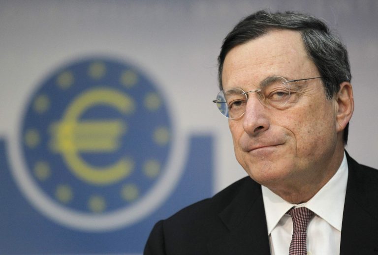 «Όχι άλλα γερμανικά ευρώ για χρεοκοπημένα κράτη χερ Ντράγκι!» | Newsit.gr «Όχι άλλα γερμανικά ευρώ για χρεοκοπημένα κράτη χερ Ντράγκι!» | Newsit.gr