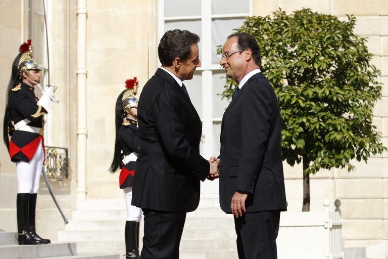 Εποχή Ολάντ στη Γαλλία – Ορκίστηκε ο νέος πρόεδρος | Newsit.gr Εποχή Ολάντ στη Γαλλία – Ορκίστηκε ο νέος πρόεδρος | Newsit.gr