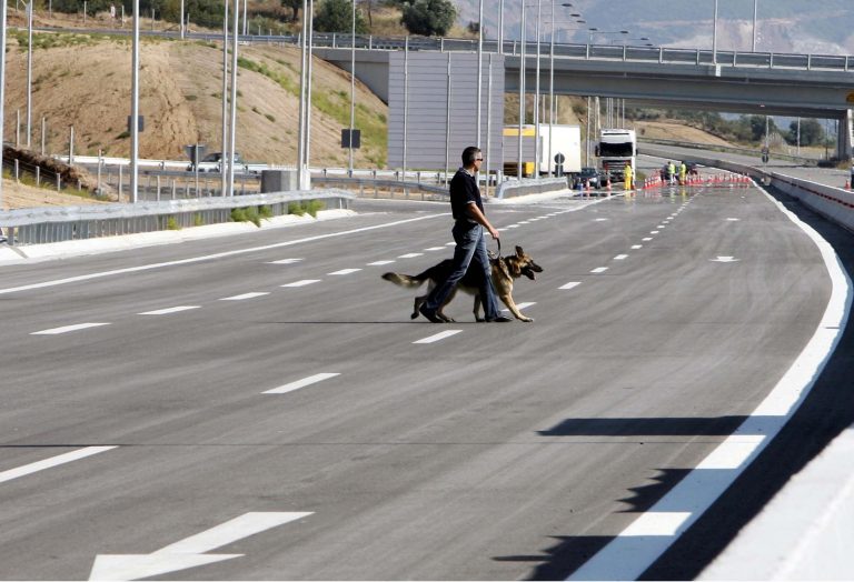 Κίνδυνος να καταρρεύσει η Εγνατία Οδός με μια νεροποντή! | Newsit.gr Κίνδυνος να καταρρεύσει η Εγνατία Οδός με μια νεροποντή! | Newsit.gr