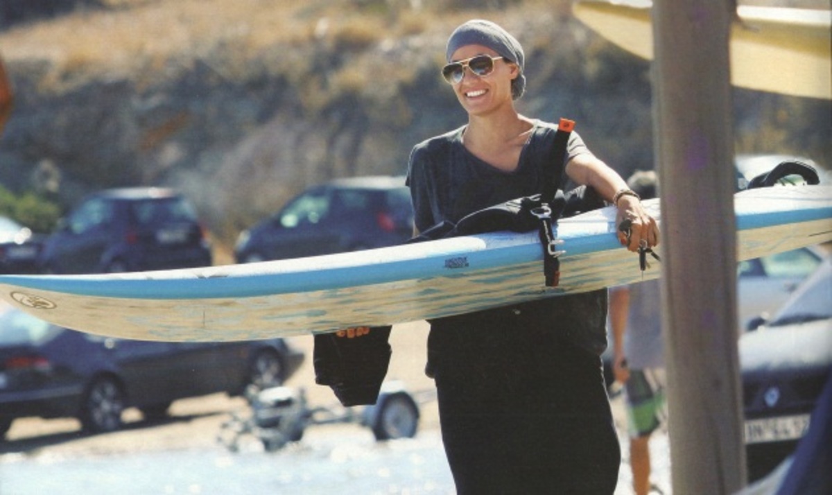 Ε. Μελέτη: Σε άψογη φόρμα συνεχίζει το surf και το φθινόπωρο! | Newsit.gr Ε. Μελέτη: Σε άψογη φόρμα συνεχίζει το surf και το φθινόπωρο! | Newsit.gr