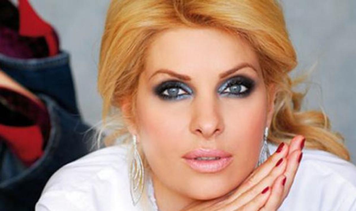 Η επιστροφή της Ε. Μενεγάκη από τη Χίο! Δες τη φωτογραφία που ανέβασε στο instagram | Newsit.gr Η επιστροφή της Ε. Μενεγάκη από τη Χίο! Δες τη φωτογραφία που ανέβασε στο instagram | Newsit.gr