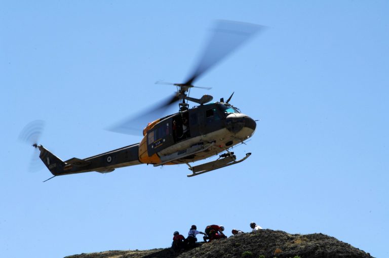 Θρίλερ με την αερομεταφορά 16χρονου ασθενή από την Πάρο | Newsit.gr Θρίλερ με την αερομεταφορά 16χρονου ασθενή από την Πάρο | Newsit.gr