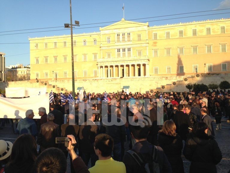 10.000 στρατιωτικοί έστειλαν μήνυμα που δεν μπορεί να αγνοηθεί (ΦΩΤΟ) | Newsit.gr 10.000 στρατιωτικοί έστειλαν μήνυμα που δεν μπορεί να αγνοηθεί (ΦΩΤΟ) | Newsit.gr