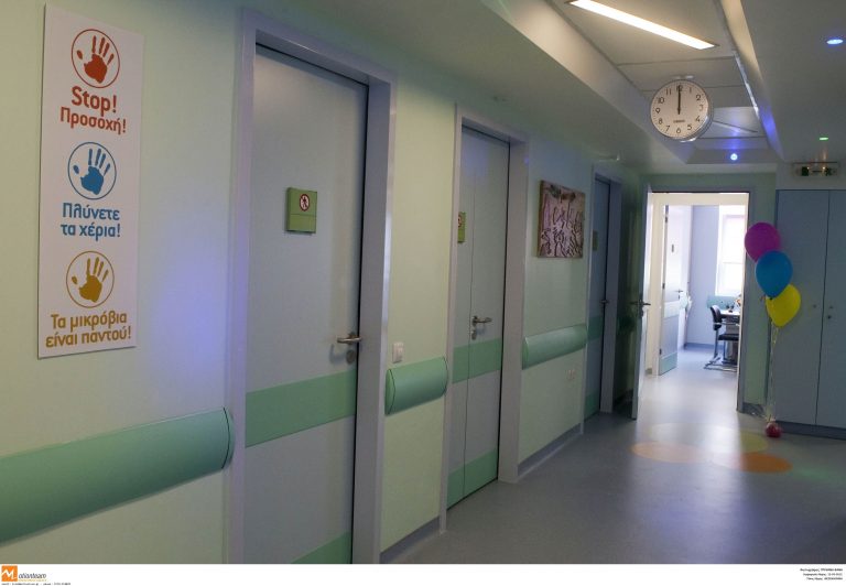 Στην εντατική το 12χρονο αγοράκι από τη Σητεία | Newsit.gr Στην εντατική το 12χρονο αγοράκι από τη Σητεία | Newsit.gr