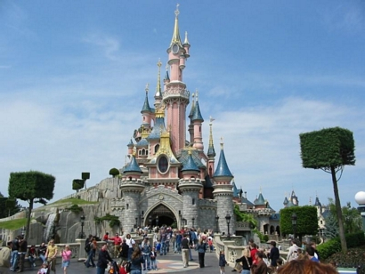 Περίεργες αυτοκτονίες στην Eurodisney | Newsit.gr Περίεργες αυτοκτονίες στην Eurodisney | Newsit.gr