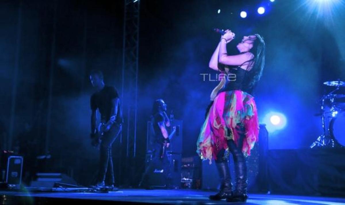 Το μήνυμα των Evanescence στο ελληνικό κοινό! Video | Newsit.gr Το μήνυμα των Evanescence στο ελληνικό κοινό! Video | Newsit.gr