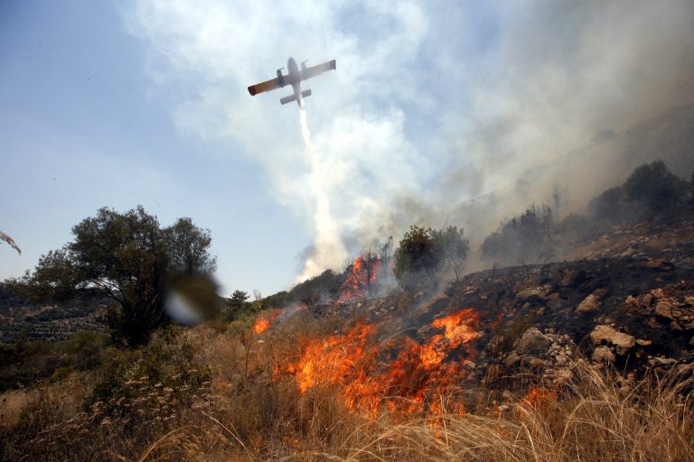 Φωτιά στην Κεφαλονιά | Newsit.gr Φωτιά στην Κεφαλονιά | Newsit.gr