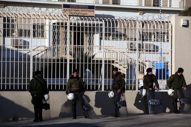 «Τριτοκοσμικές» οι συνθήκες κράτησης στην Ελλάδα, σύμφωνα με εμπειρογνώμονες του ΟΗΕ | Newsit.gr «Τριτοκοσμικές» οι συνθήκες κράτησης στην Ελλάδα, σύμφωνα με εμπειρογνώμονες του ΟΗΕ | Newsit.gr