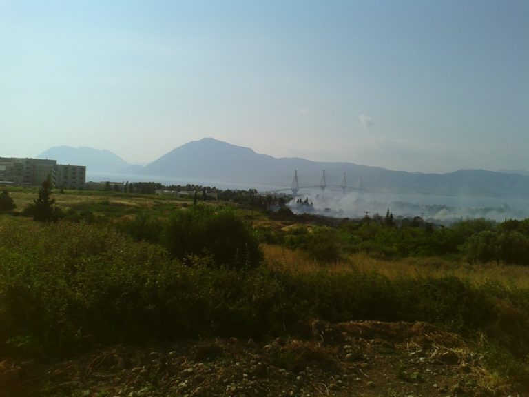 Συναγερμός για φωτιά κοντά στο νοσοκομείο του Ρίου – ΒΙΝΤΕΟ | Newsit.gr Συναγερμός για φωτιά κοντά στο νοσοκομείο του Ρίου – ΒΙΝΤΕΟ | Newsit.gr