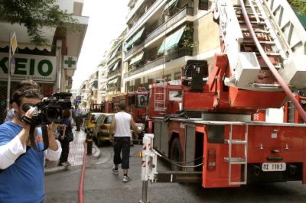 Πυρκαγιά σε διαμέρισμα στο κέντρο της Αθήνας | Newsit.gr Πυρκαγιά σε διαμέρισμα στο κέντρο της Αθήνας | Newsit.gr