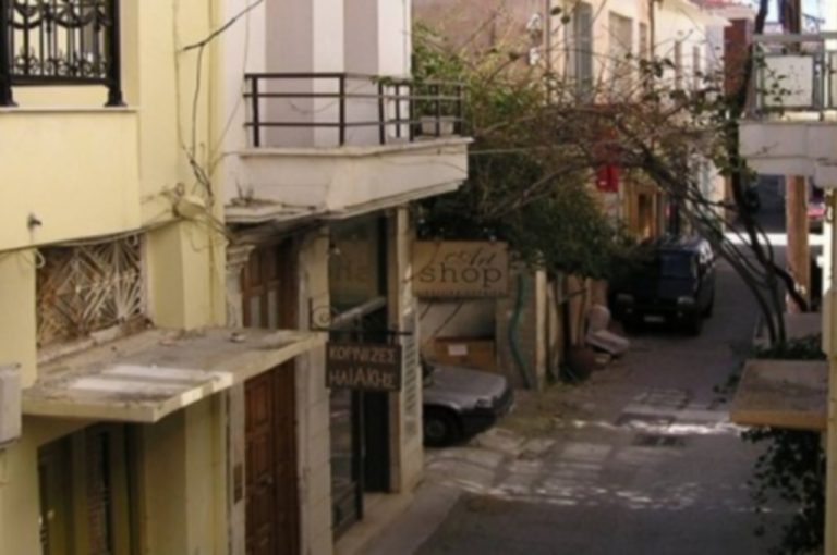 Ρέθυμνο: Ζευγάρι κινδύνευσε από φωτιά σε κατάστημα | Newsit.gr Ρέθυμνο: Ζευγάρι κινδύνευσε από φωτιά σε κατάστημα | Newsit.gr