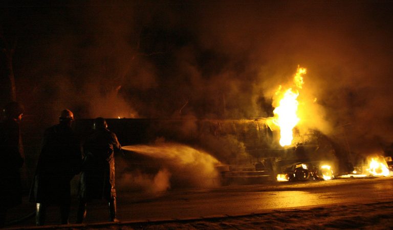 Κόλαση φωτιάς σε εργοστάσιο του Περού, 7 νεκροί | Newsit.gr Κόλαση φωτιάς σε εργοστάσιο του Περού, 7 νεκροί | Newsit.gr