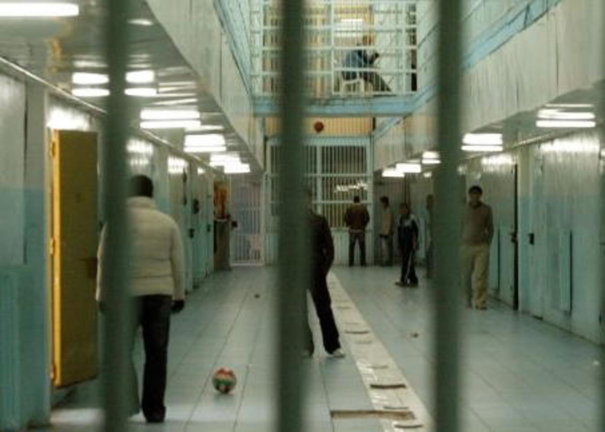 Φθιώτιδα: Χάος στις φυλακές Δομοκού – Μαχαιρώματα με τραυματίες! | Newsit.gr Φθιώτιδα: Χάος στις φυλακές Δομοκού – Μαχαιρώματα με τραυματίες! | Newsit.gr