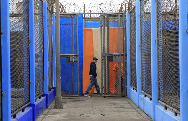Εξέγερση σε φυλακή με 28 νεκρούς | Newsit.gr Εξέγερση σε φυλακή με 28 νεκρούς | Newsit.gr