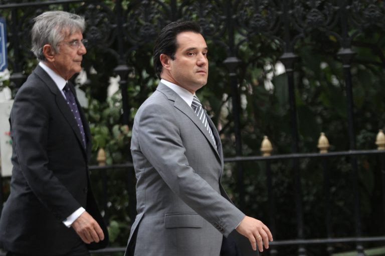 Περίεργη απόπειρα διάρρηξης στο σπίτι του Άδωνι Γεωργιάδη | Newsit.gr Περίεργη απόπειρα διάρρηξης στο σπίτι του Άδωνι Γεωργιάδη | Newsit.gr