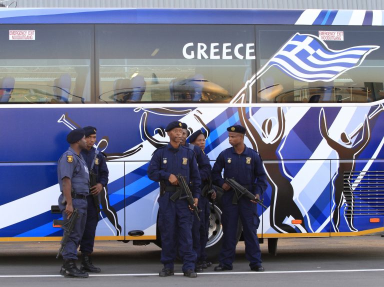 Έκλεψαν την αποστολή της Εθνικής στη Ν. Αφρική! | Newsit.gr Έκλεψαν την αποστολή της Εθνικής στη Ν. Αφρική! | Newsit.gr