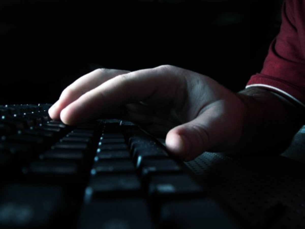Έπιασαν τον προμηθευτή των στοιχείων 9.000.000 πολιτών | Newsit.gr Έπιασαν τον προμηθευτή των στοιχείων 9.000.000 πολιτών | Newsit.gr