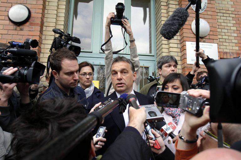 Δεξιά στροφή στην Ουγγαρία | Newsit.gr Δεξιά στροφή στην Ουγγαρία | Newsit.gr