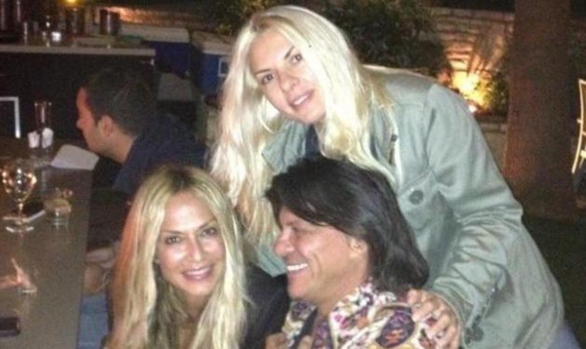 Ψινάκης – Βίσση – Πάνια: Ξεφαντώνουν παρέα! | Newsit.gr Ψινάκης – Βίσση – Πάνια: Ξεφαντώνουν παρέα! | Newsit.gr