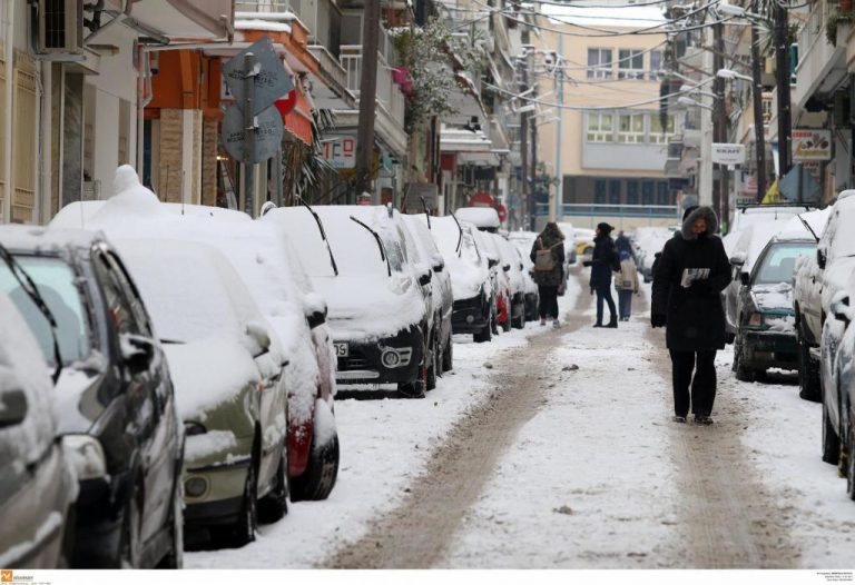 Μετά την καταστροφή… ο Δήμος Θεσσαλονίκης προμηθεύτηκε επιπλέον αλάτι για τα χιόνια | Newsit.gr Μετά την καταστροφή… ο Δήμος Θεσσαλονίκης προμηθεύτηκε επιπλέον αλάτι για τα χιόνια | Newsit.gr