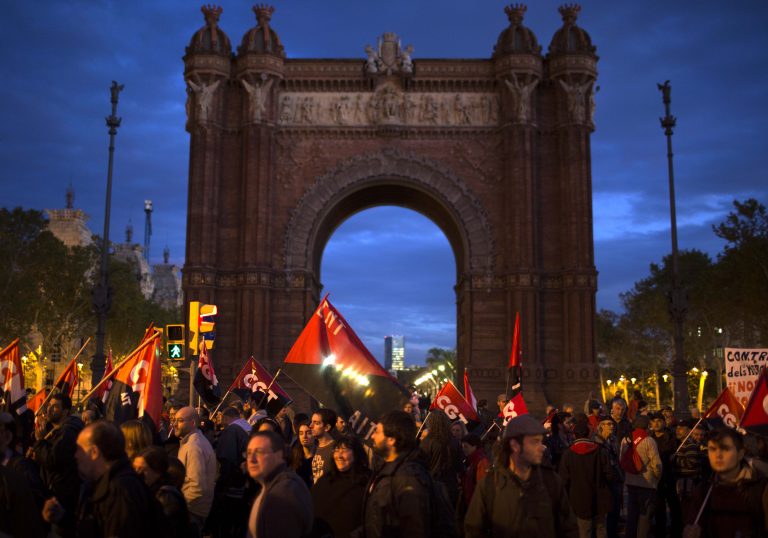 Όλι Ρεν: Η ΕΕ δεν θα ζητήσει επιπλέον μέτρα για την Ισπανία | Newsit.gr Όλι Ρεν: Η ΕΕ δεν θα ζητήσει επιπλέον μέτρα για την Ισπανία | Newsit.gr