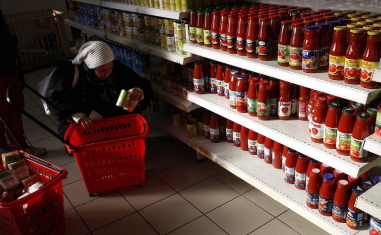 Χρονιά λιτότητας το 2012 για τους Ιταλούς | Newsit.gr Χρονιά λιτότητας το 2012 για τους Ιταλούς | Newsit.gr