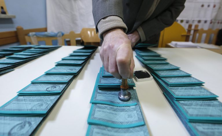 Ιταλία: οι μυστικές υπηρεσίες προειδοποιούν για κινδύνους εξαιτίας της κρίσης! | Newsit.gr Ιταλία: οι μυστικές υπηρεσίες προειδοποιούν για κινδύνους εξαιτίας της κρίσης! | Newsit.gr