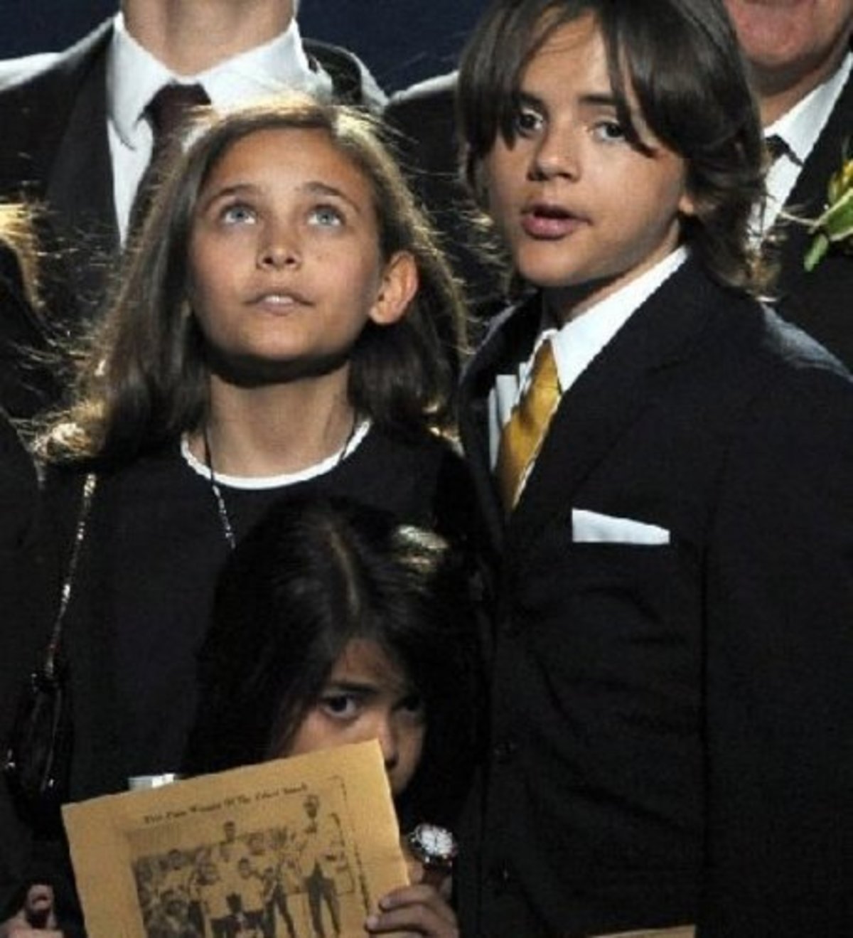 Tα παιδιά του Jackson θα τραγουδήσουν στα Grammy! | Newsit.gr Tα παιδιά του Jackson θα τραγουδήσουν στα Grammy! | Newsit.gr