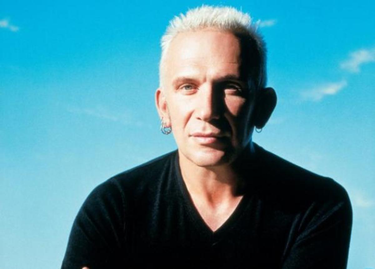 Είσαι έτοιμη; Ο Jean Paul Gaultier θα κυκλοφορήσει πιο νεανική σειρά ρούχων! | Newsit.gr Είσαι έτοιμη; Ο Jean Paul Gaultier θα κυκλοφορήσει πιο νεανική σειρά ρούχων! | Newsit.gr