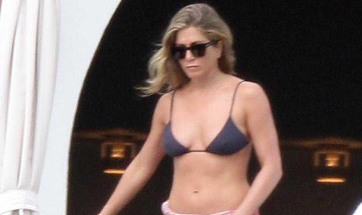 J. Aniston – J. Theroux: Ηλιοθεραπεία στο Μεξικό και οι προετοιμασίες για το γάμο! | Newsit.gr J. Aniston – J. Theroux: Ηλιοθεραπεία στο Μεξικό και οι προετοιμασίες για το γάμο! | Newsit.gr