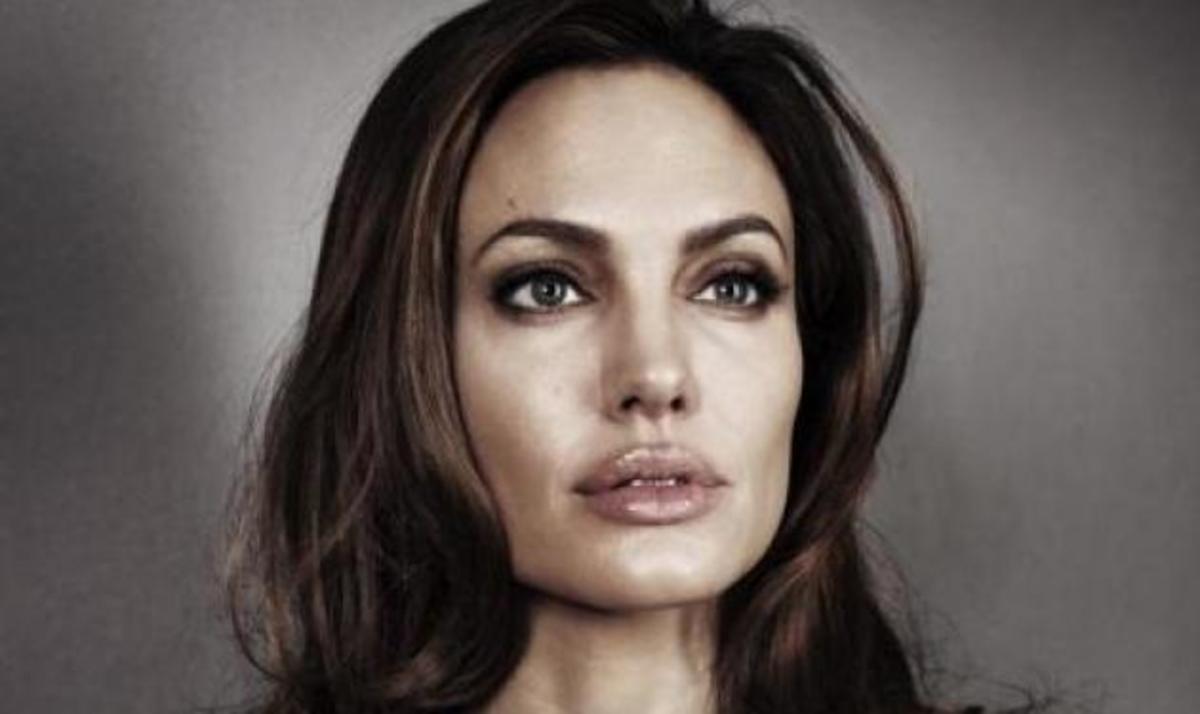 A. Jolie: Πρωτοσέλιδο περιοδικού την θέλει να πάσχει από ηπατίτιδα C | Newsit.gr A. Jolie: Πρωτοσέλιδο περιοδικού την θέλει να πάσχει από ηπατίτιδα C | Newsit.gr