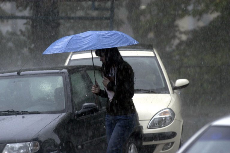 Καιρός: Έκτακτο δελτίο επιδείνωσης! «Φθινόπωρο» την Τρίτη | Newsit.gr Καιρός: Έκτακτο δελτίο επιδείνωσης! «Φθινόπωρο» την Τρίτη | Newsit.gr