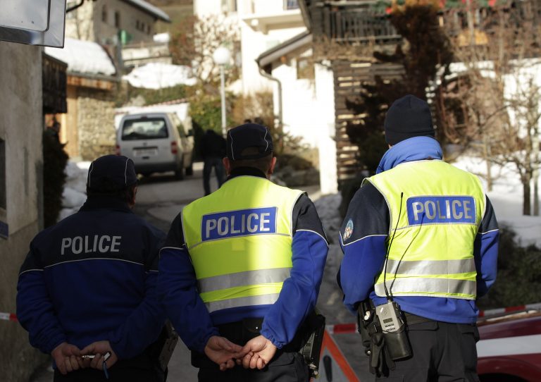 Ναρκομανής και ψυχασθενής ο μακελάρης της Ελβετίας | Newsit.gr Ναρκομανής και ψυχασθενής ο μακελάρης της Ελβετίας | Newsit.gr