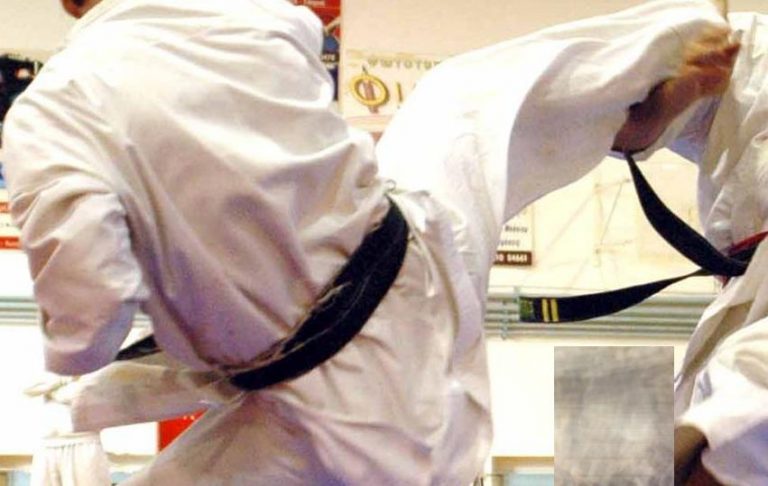 Η γυναίκα-θύμα ήξερε πολεμικές τέχνες και… έκανε μαύρο στο ξύλο τον ληστή! | Newsit.gr Η γυναίκα-θύμα ήξερε πολεμικές τέχνες και… έκανε μαύρο στο ξύλο τον ληστή! | Newsit.gr
