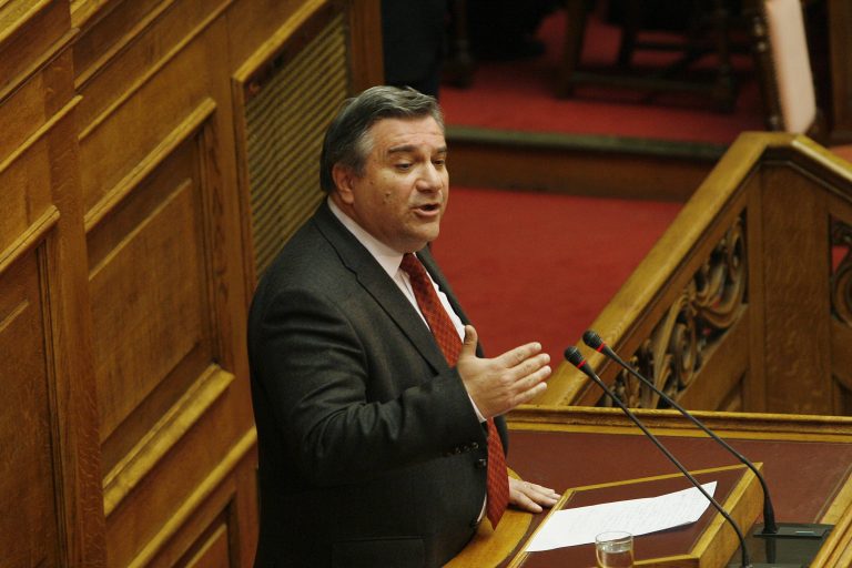 Σύμφωνο ελεύθερης συμβίωσης και για ομόφυλα ζευγάρια ζητά η ΕΕΔΑ | Newsit.gr Σύμφωνο ελεύθερης συμβίωσης και για ομόφυλα ζευγάρια ζητά η ΕΕΔΑ | Newsit.gr