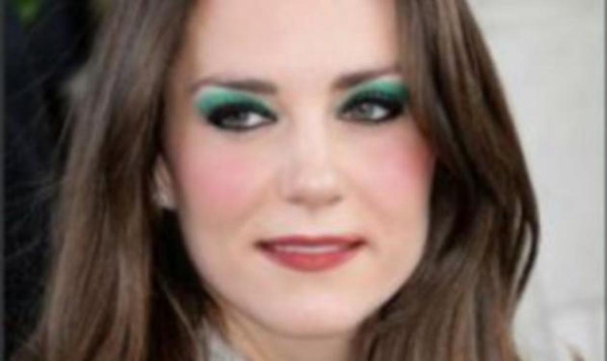 H Kate Middleton όπως δεν την έχεις ξαναδεί! Ποιος έκανε αυτό το έντονο μακιγιάζ στη Δούκισσα; | Newsit.gr H Kate Middleton όπως δεν την έχεις ξαναδεί! Ποιος έκανε αυτό το έντονο μακιγιάζ στη Δούκισσα; | Newsit.gr