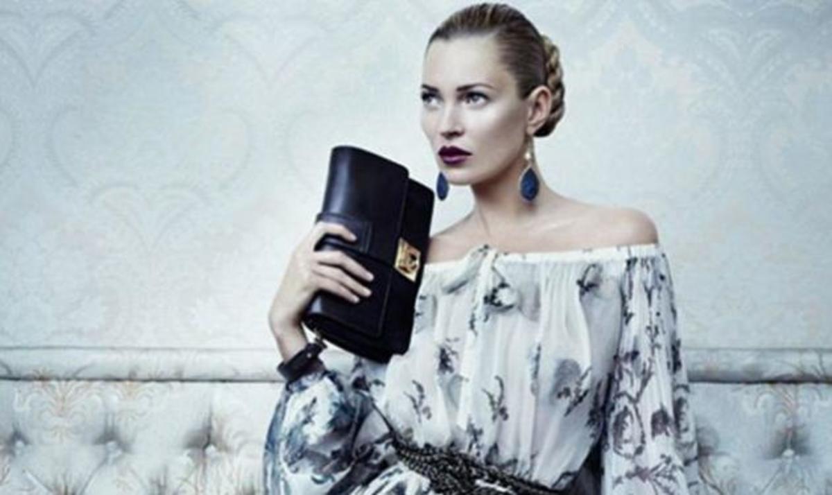 H αριστοκρατική φωτογράφιση της Kate Moss! | Newsit.gr H αριστοκρατική φωτογράφιση της Kate Moss! | Newsit.gr