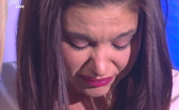 Με κλάματα αποχώρησε η Κατερίνα από το Greek Idol! | Newsit.gr Με κλάματα αποχώρησε η Κατερίνα από το Greek Idol! | Newsit.gr