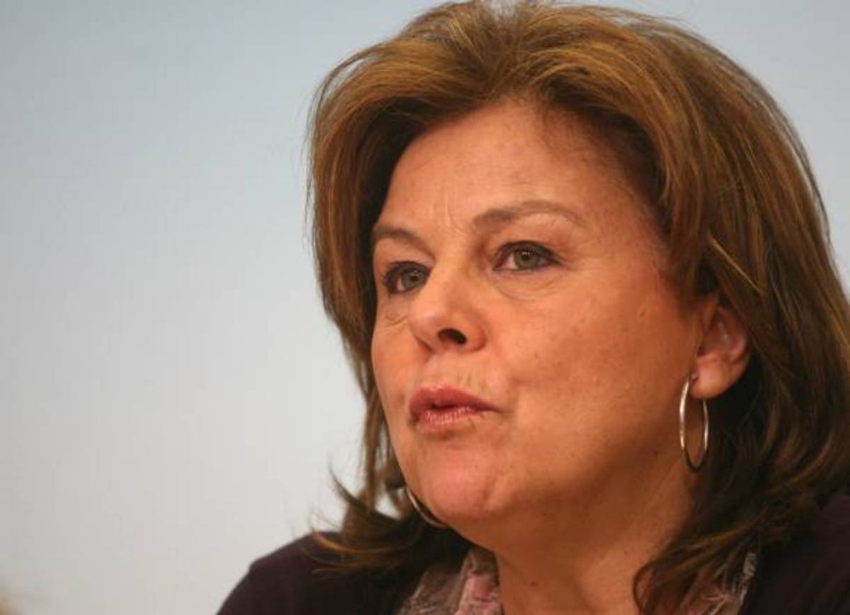 Λ. Κατσέλη: Το Ευρωπαικό Ταμείο θα μπορούσε να αγοράσει ελληνικά ομόλογα | Newsit.gr Λ. Κατσέλη: Το Ευρωπαικό Ταμείο θα μπορούσε να αγοράσει ελληνικά ομόλογα | Newsit.gr