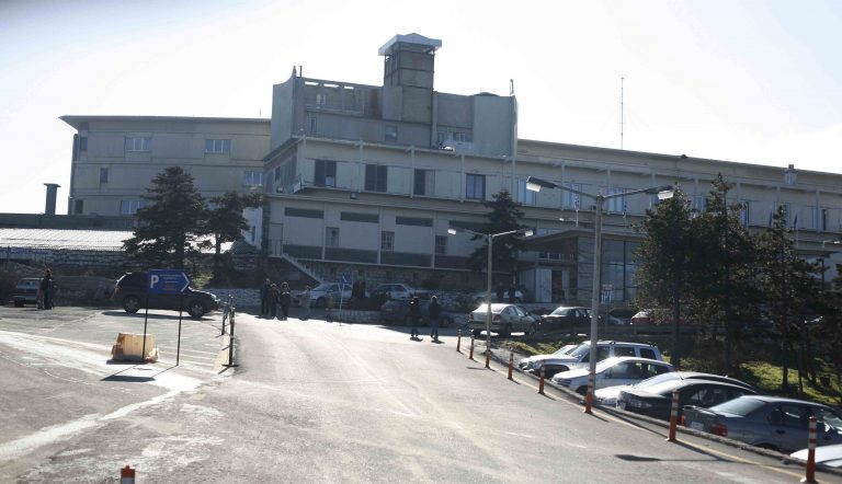 Απειλούσε να καεί ζωντανός μέσα στο Καζίνο της Πάρνηθας | Newsit.gr Απειλούσε να καεί ζωντανός μέσα στο Καζίνο της Πάρνηθας | Newsit.gr