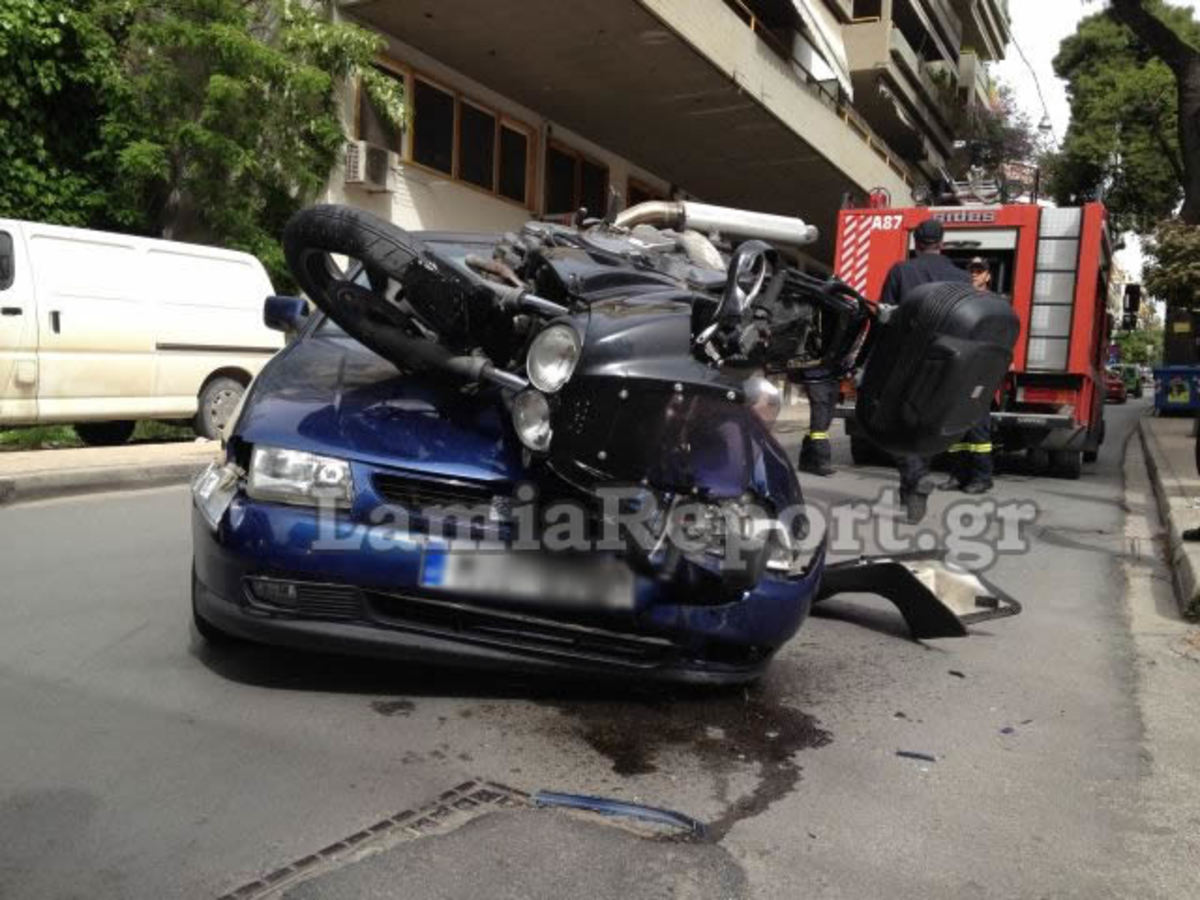 Λαμία:Σοβαρό τροχαίο με μηχανή στην οδό Υψηλάντη – ΦΩΤΟ & ΒΙΝΤΕΟ | Newsit.gr Λαμία:Σοβαρό τροχαίο με μηχανή στην οδό Υψηλάντη – ΦΩΤΟ & ΒΙΝΤΕΟ | Newsit.gr