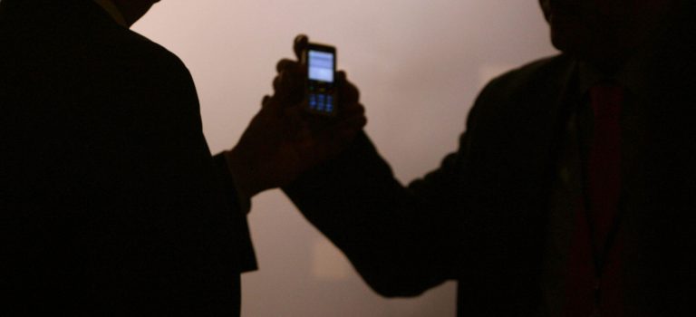 ΑΔΑΕ: Τα τηλέφωνα παρακολουθούνται, αλλά δεν είναι 50.000 | Newsit.gr ΑΔΑΕ: Τα τηλέφωνα παρακολουθούνται, αλλά δεν είναι 50.000 | Newsit.gr