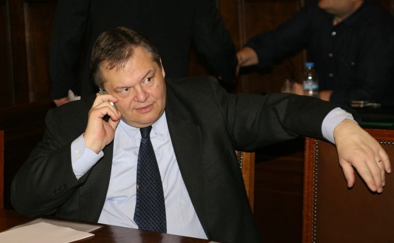 Τηλεφώνημα του γάλλου πρωθυπουργού στον Ε. Βενιζέλο | Newsit.gr Τηλεφώνημα του γάλλου πρωθυπουργού στον Ε. Βενιζέλο | Newsit.gr