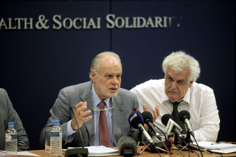 Δραματική έκκληση Κίττα: «Δεν εκβιάζω. Πληρώνω σταματήστε»! | Newsit.gr Δραματική έκκληση Κίττα: «Δεν εκβιάζω. Πληρώνω σταματήστε»! | Newsit.gr
