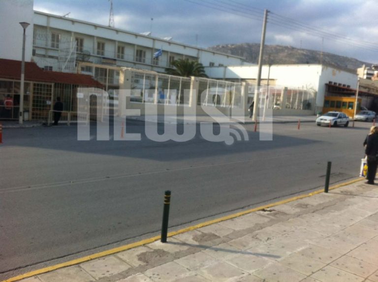 ΒΙΝΤΕΟ ΝΤΟΚΟΥΜΕΝΤΟ μέσα από τις φυλακές Κορυδαλλού! – Έμειναν στο προαύλιο για 9 περίπου ώρες οι κρατούμενοι | Newsit.gr ΒΙΝΤΕΟ ΝΤΟΚΟΥΜΕΝΤΟ μέσα από τις φυλακές Κορυδαλλού! – Έμειναν στο προαύλιο για 9 περίπου ώρες οι κρατούμενοι | Newsit.gr