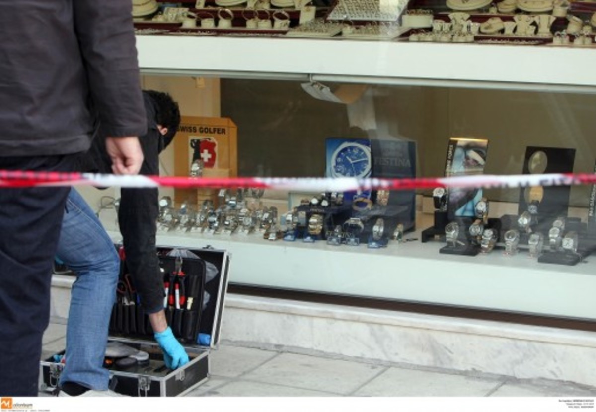 Κρήτη: Στα ίχνη της συμμορίας που χτυπά κοσμηματοπωλεία | Newsit.gr Κρήτη: Στα ίχνη της συμμορίας που χτυπά κοσμηματοπωλεία | Newsit.gr