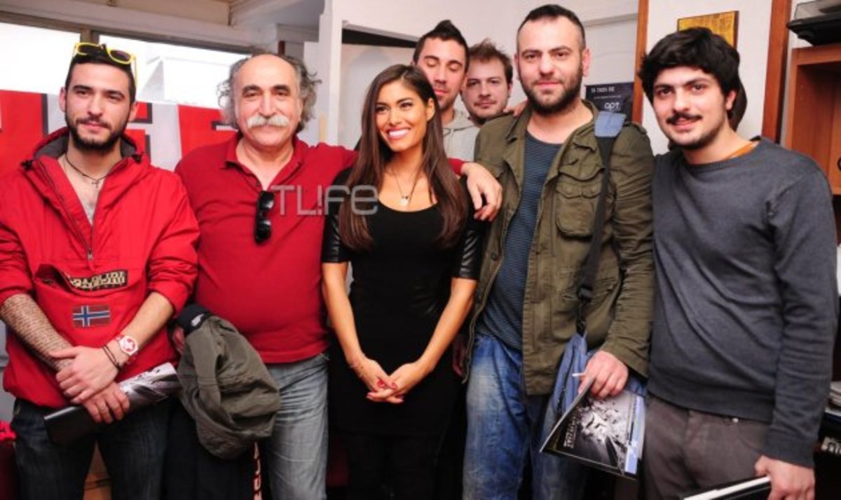 To TLIFE συνάντησε την Θ. Απέργη και τους Koza Mostra λίγο πριν την Eurovision! Φωτογραφίες | Newsit.gr To TLIFE συνάντησε την Θ. Απέργη και τους Koza Mostra λίγο πριν την Eurovision! Φωτογραφίες | Newsit.gr