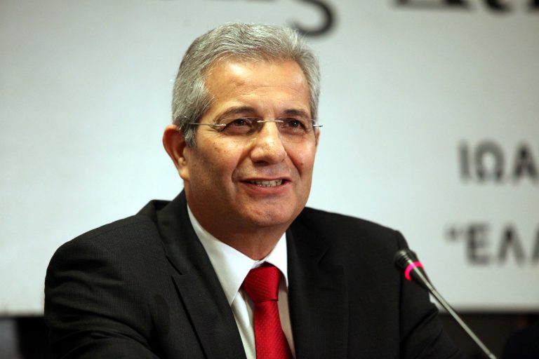 Πάτησε λάθος… κουμπί και βγήκαν στη φόρα τα ρουσφέτια | Newsit.gr Πάτησε λάθος… κουμπί και βγήκαν στη φόρα τα ρουσφέτια | Newsit.gr