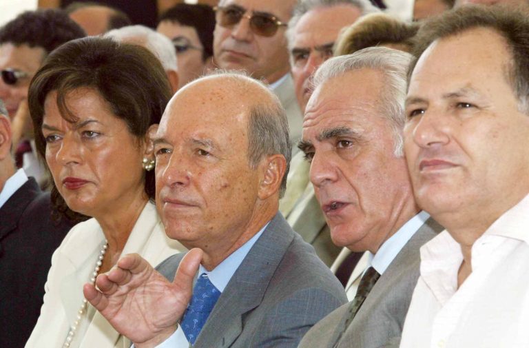 Ο Άκης καλεί: Σημίτη, Λαλιώτη, Βάσω, Πάγκαλο ως μάρτυρες για τα υποβρύχια | Newsit.gr Ο Άκης καλεί: Σημίτη, Λαλιώτη, Βάσω, Πάγκαλο ως μάρτυρες για τα υποβρύχια | Newsit.gr