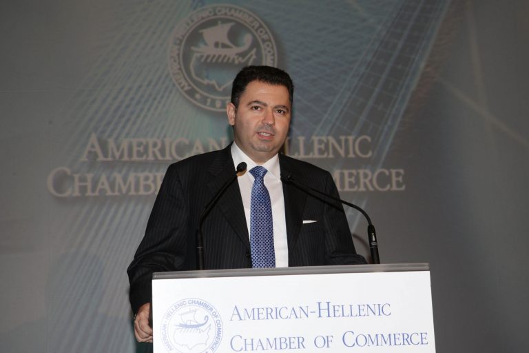 Βρήκαν «θησαυρούς» στο σπίτι Λαυρεντιάδη – Είχε 630.000 ευρώ σε χαρτόκουτα | Newsit.gr Βρήκαν «θησαυρούς» στο σπίτι Λαυρεντιάδη – Είχε 630.000 ευρώ σε χαρτόκουτα | Newsit.gr